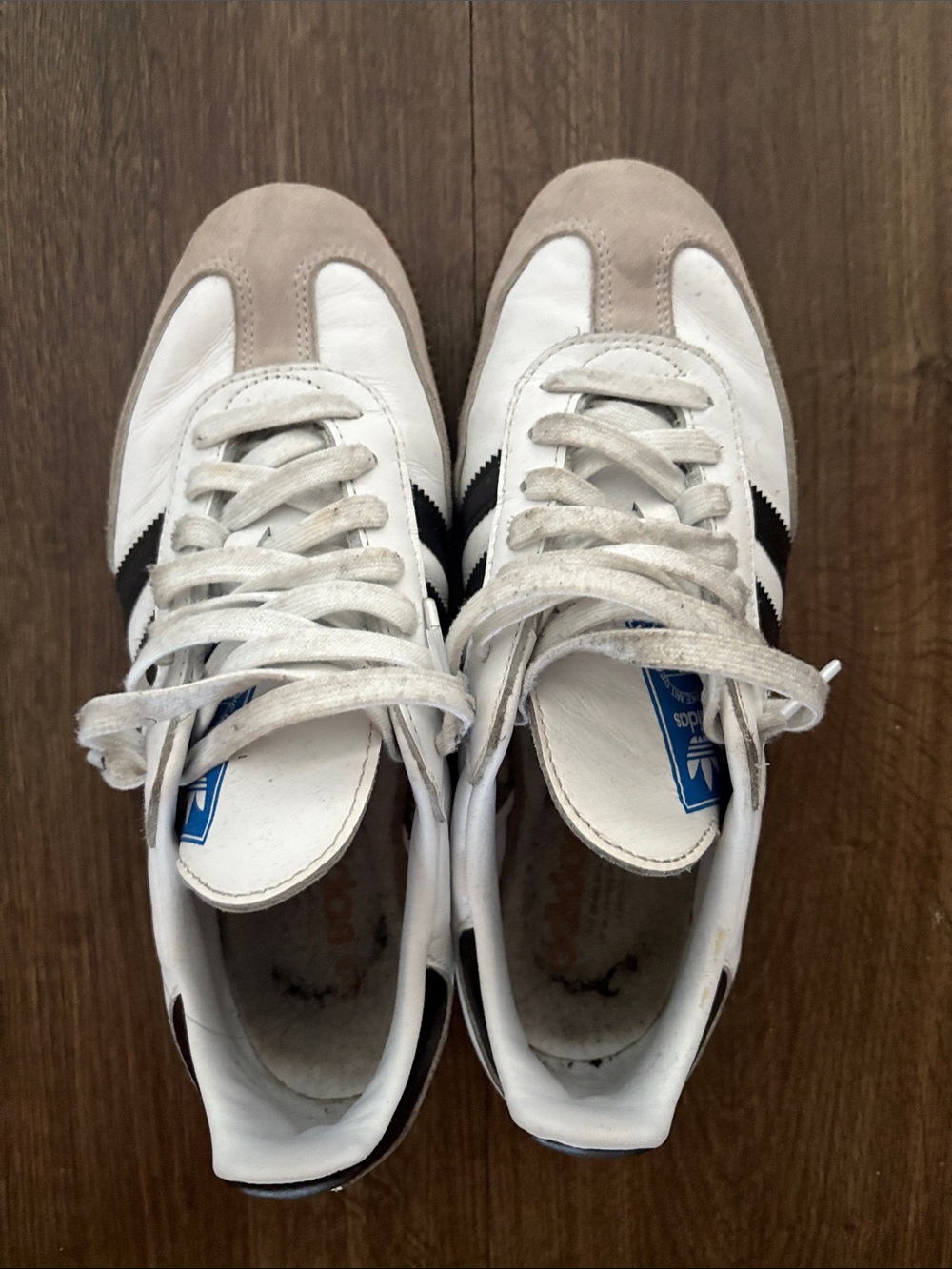 White and Beige Casual Leather Sneakers